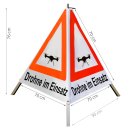 Warnpyramide/Faltsignal,70 cm, weiss/tagesleuchtrot "Drohne im Einsatz", leicht